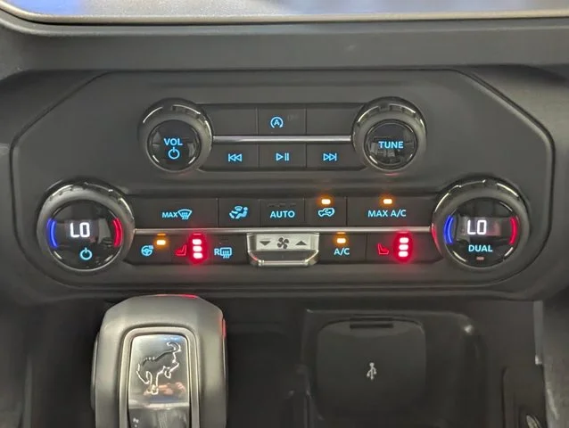 New 2026 Avalanche Gray Ford Outer Banks® image 36