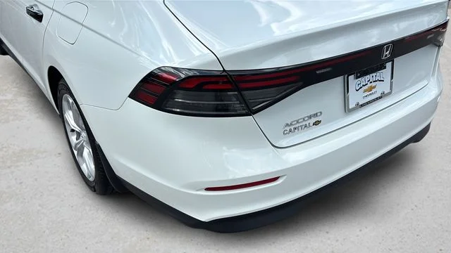 Used 2024  Honda LX image 37
