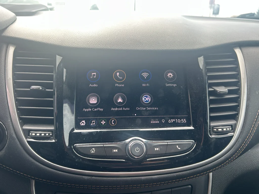 Used 2020 Mosaic Black Metallic Chevrolet LT image 15