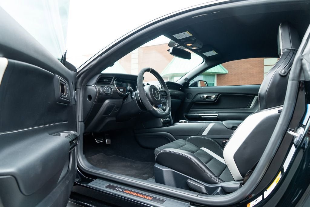 Used 2021 Shadow Black Ford Shelby GT500 image 50
