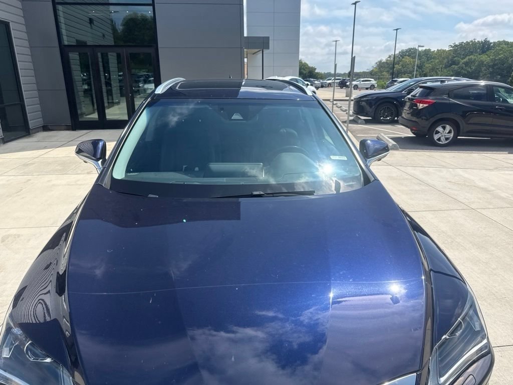 Used 2017 Nightfall Mica Lexus 450h image 4