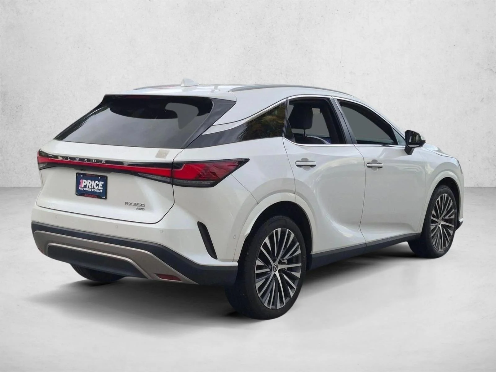 Used 2023 Eminent White Pearl Lexus RX 350 Premium Plus image 5