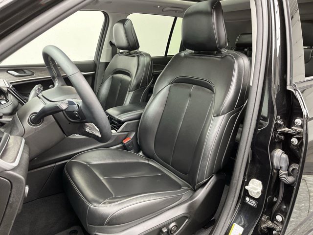 Used 2023 Diamond Black Crystal Pearlcoat Jeep 4X4 image 11