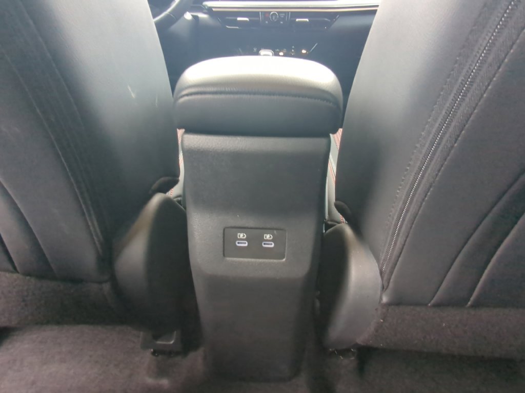 Used 2025 Black Nissan SR image 19