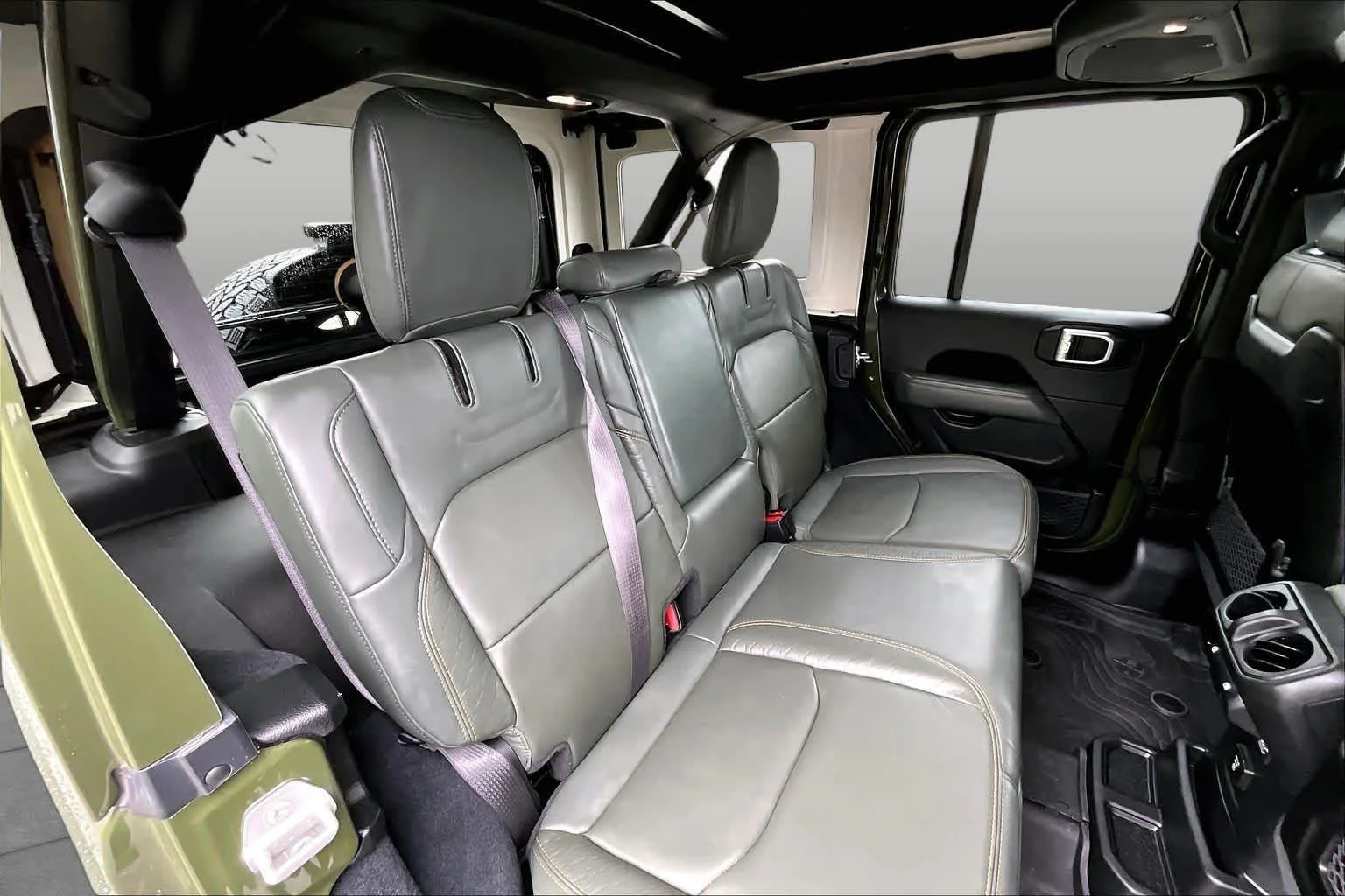 Used 2024 Sarge Green Clearcoat Jeep High Altitude image 20