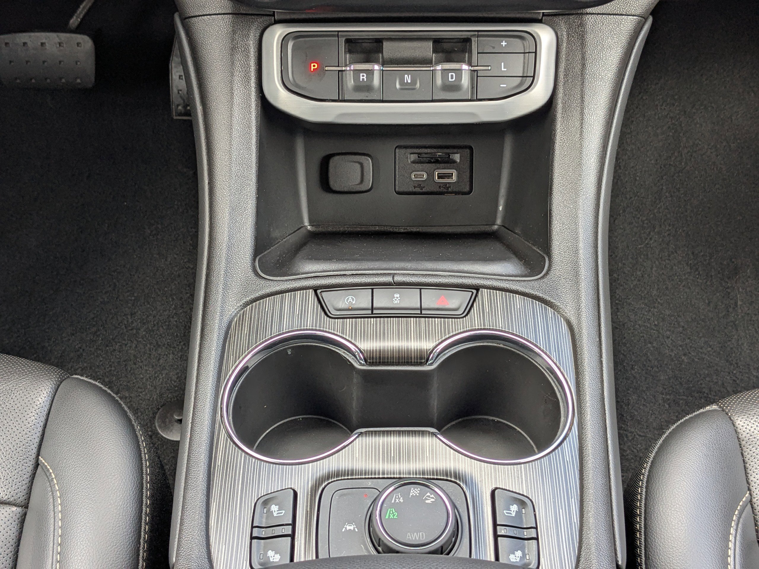 2023 GMC Acadia SLT - Photo 21