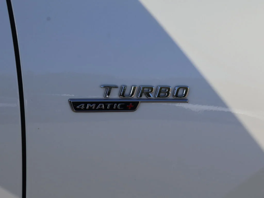 Used 2024 MANUFAKTUR Diamond White Metallic Mercedes-Benz GLE 53 AMG® image 10