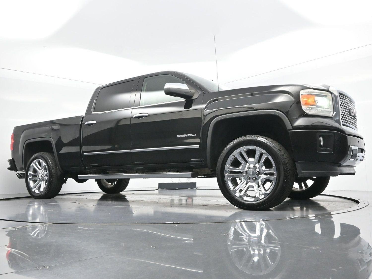 Used 2015 Onyx Black GMC Denali image 42