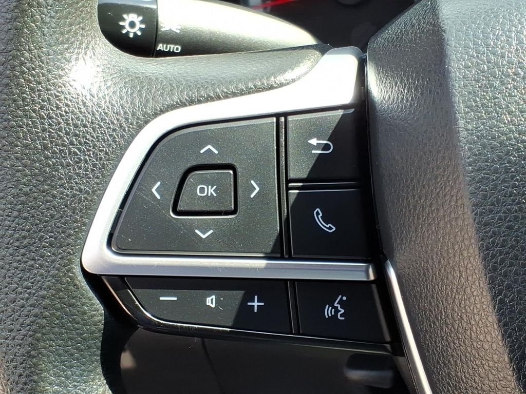 Certified Used 2022 Midnight Black Metallic Toyota L image 26