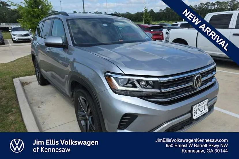 2022 Volkswagen Atlas 2.0T SE's photo