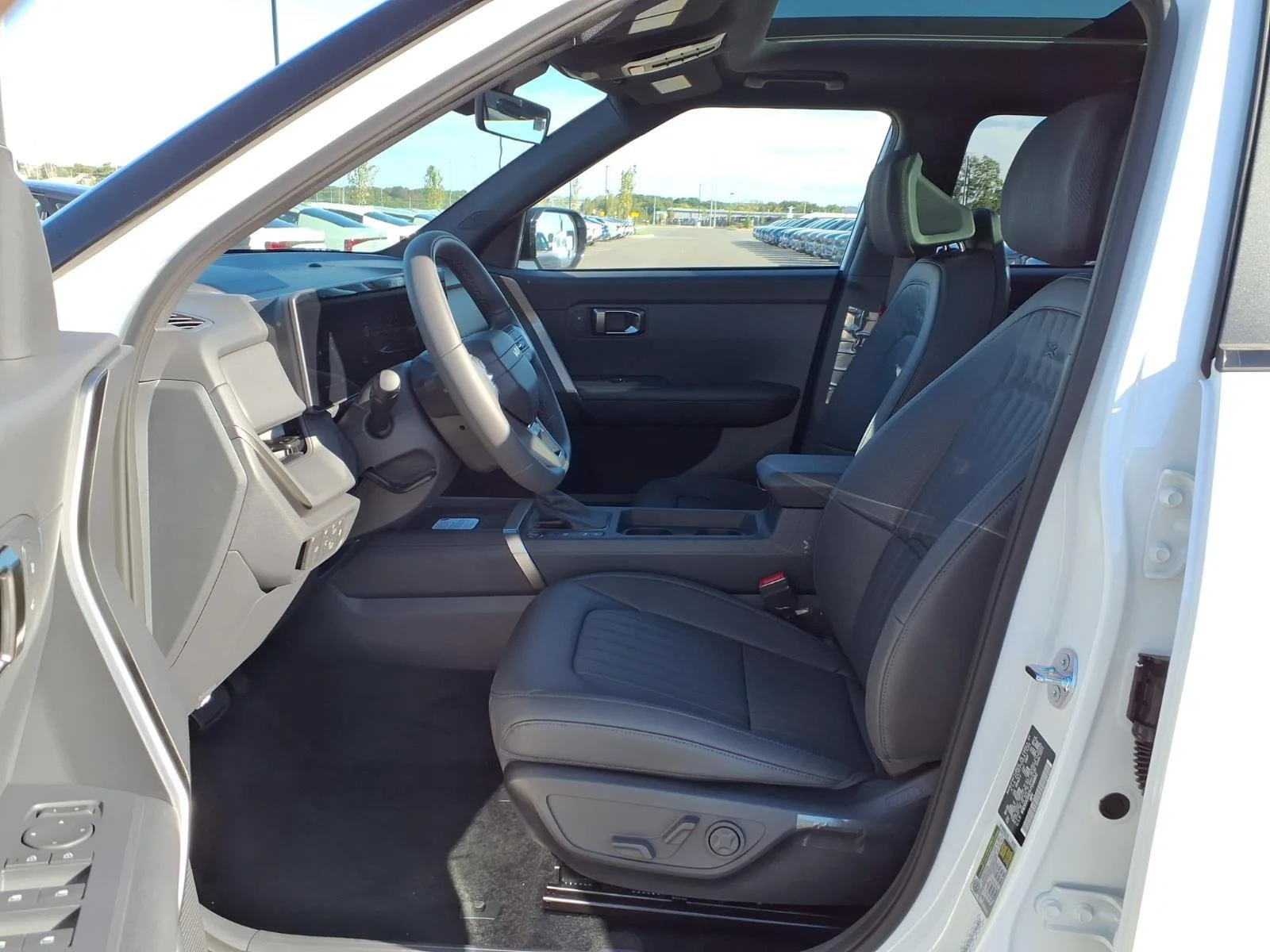 New 2027 Snow White Pearl Kia X-Line S image 15