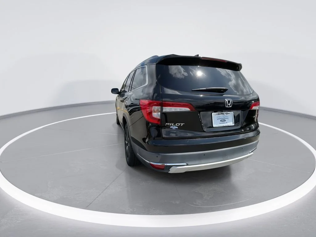 Used 2020  Honda Touring image 7