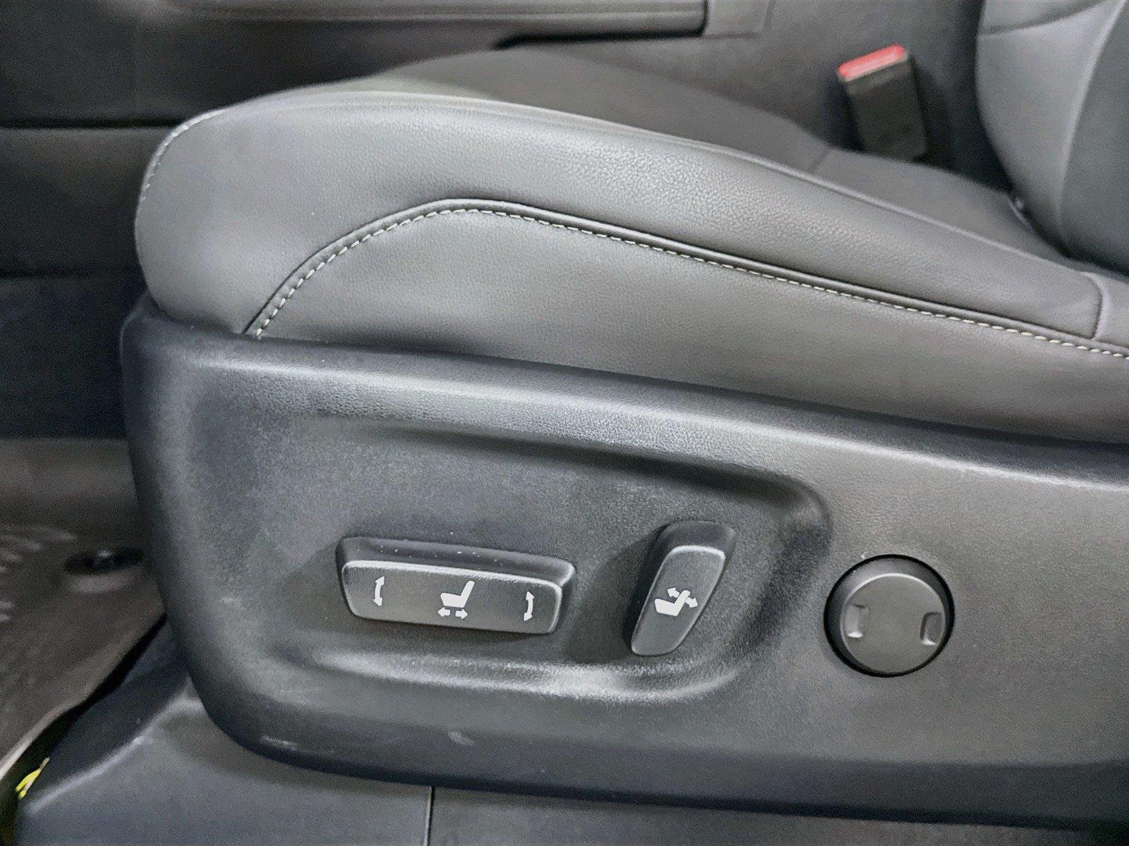 Used 2023 Eminent White Pearl Lexus GX 460 Premium image 30