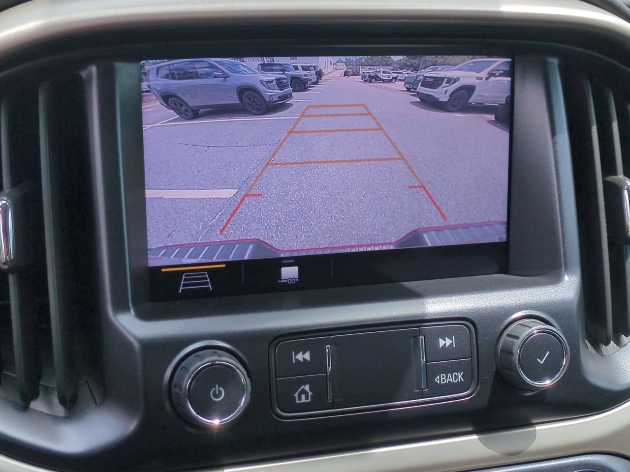 Used 2021 CAYENNE RED TINTCOAT GMC 2WD Denali image 15
