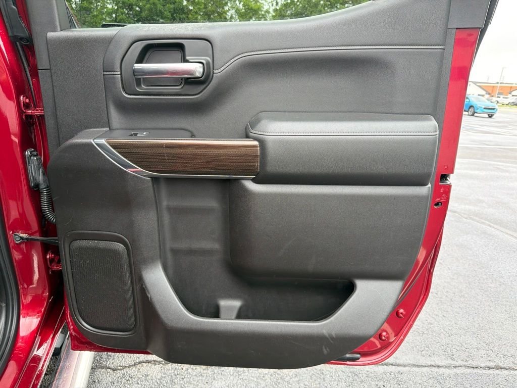 Used 2019 Red Tintcoat Chevrolet RST image 22