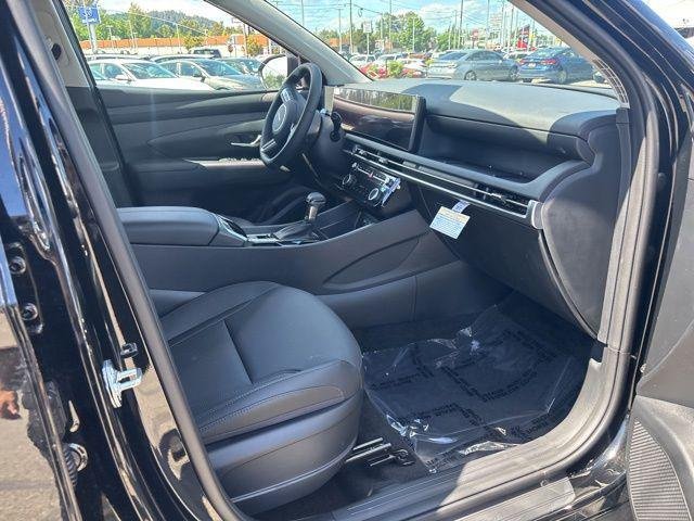 New 2026 Phantom Black Hyundai SEL Premium AWD image 8