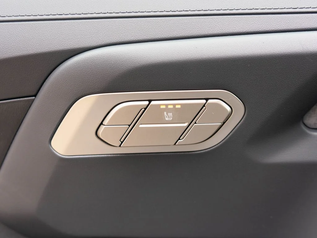 New 2027 Glacial White Pearl Kia S image 20