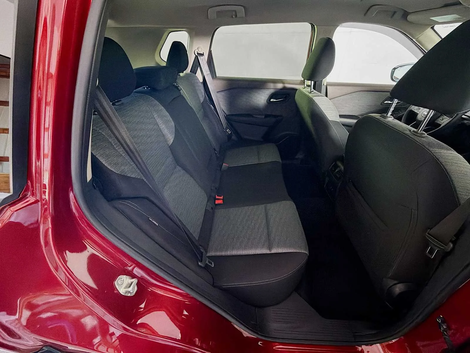 Used 2023 Scarlet Ember Tintcoat Nissan SV image 24
