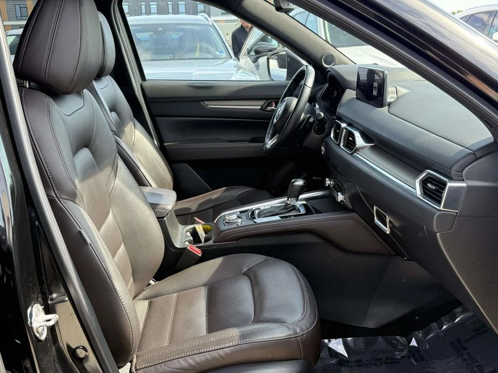 Used 2023 Black Mazda 2.5 Turbo Signature image 15