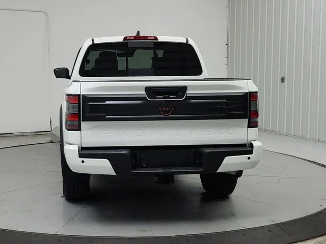 New 2027 White Nissan PRO-4X image 7