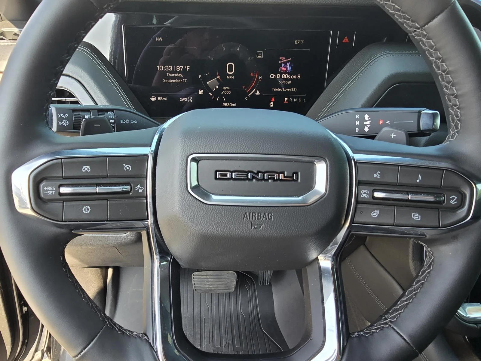 Used 2026 Onyx Black GMC Denali image 12