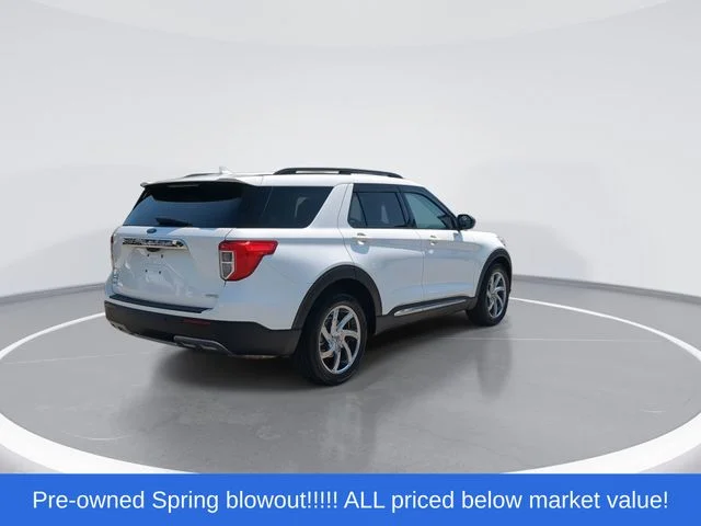 Used 2020 White Ford XLT image 8