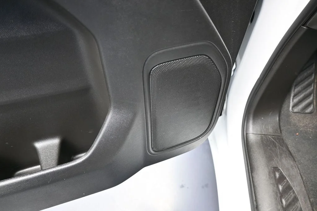 Used 2021 Summit White Chevrolet Custom Trail Boss image 15