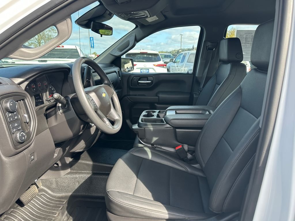 Used 2024 Summit White Chevrolet WT image 13