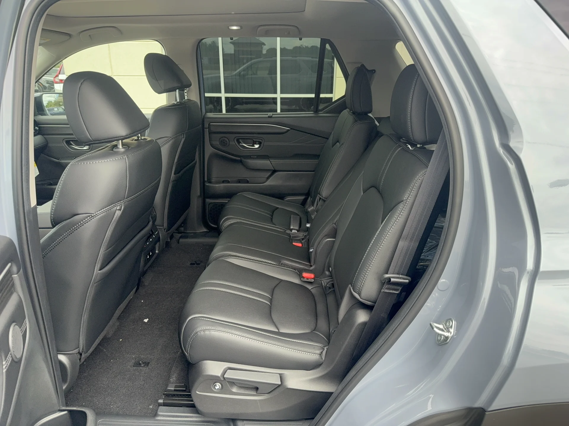 New 2026 Sonic Gray Pearl Honda Touring Blackout image 11