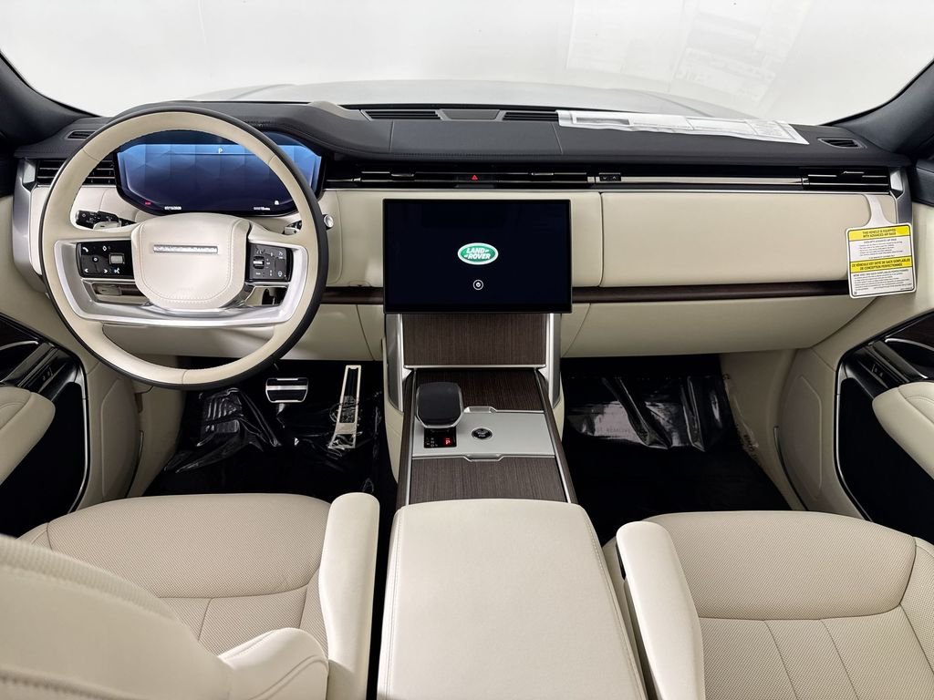 New 2026 Varesine Blue Land Rover SE image 19