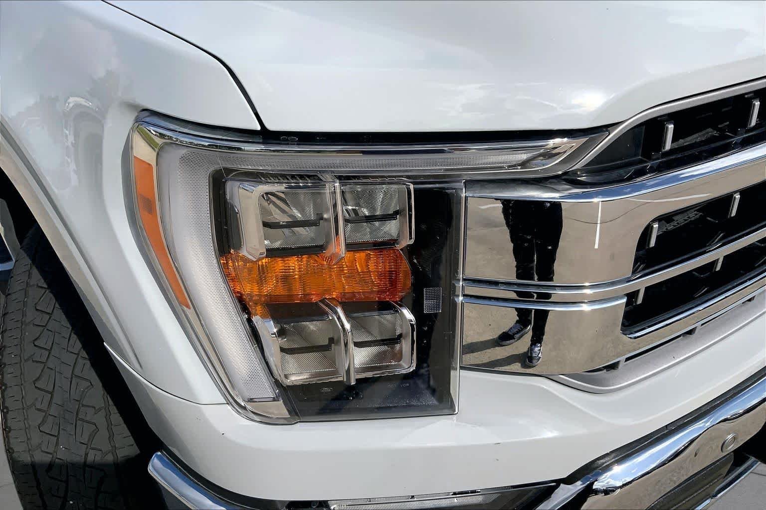Used 2023 Avalanche Ford LARIAT image 27