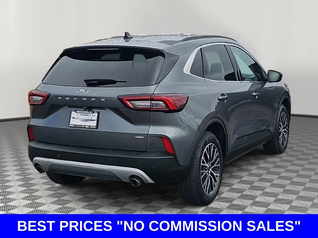 Used 2025 Gray Ford Base image 3