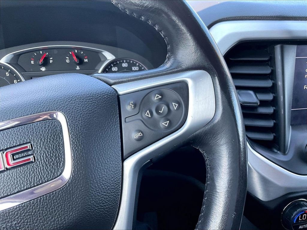 Used 2022 Cayenne Red Tintcoat GMC SLT image 24
