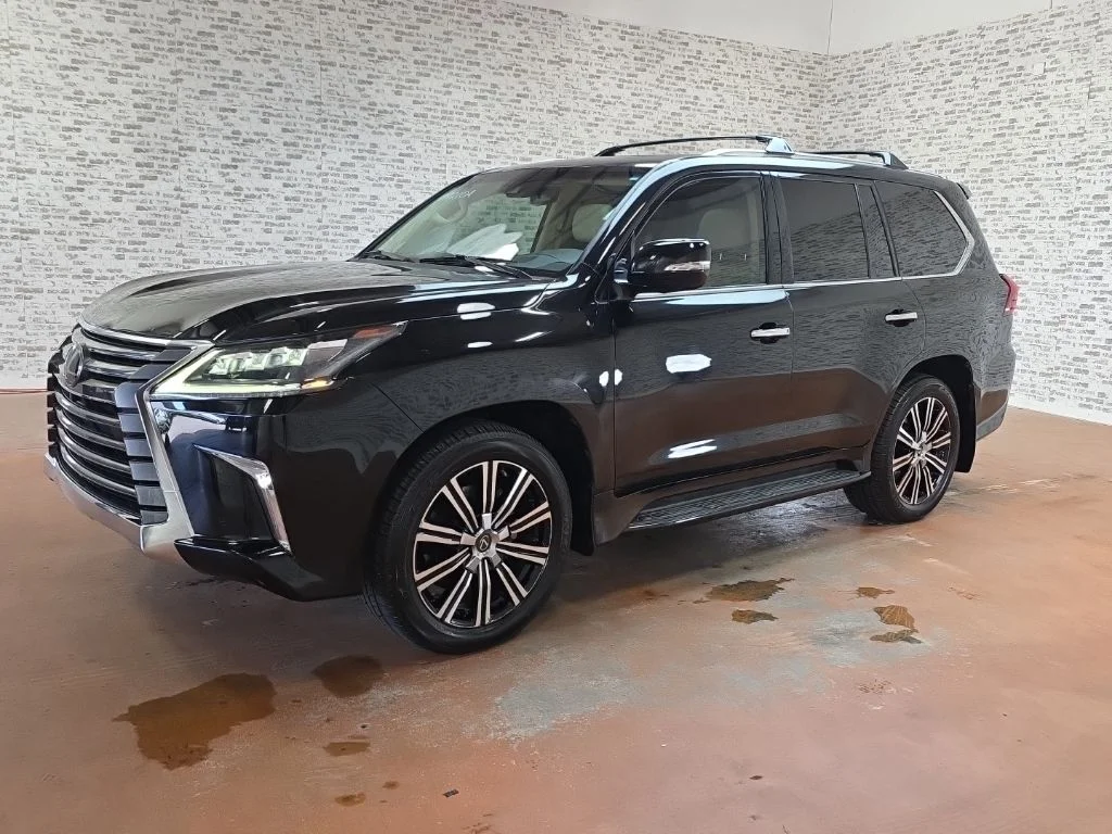 Used 2019 Black Onyx Lexus 570 image 4