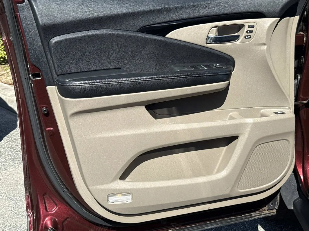 Used 2018  Honda RTL-E image 21