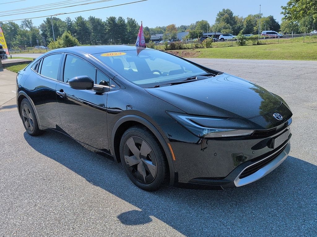 2024 Toyota Prius Prime SE