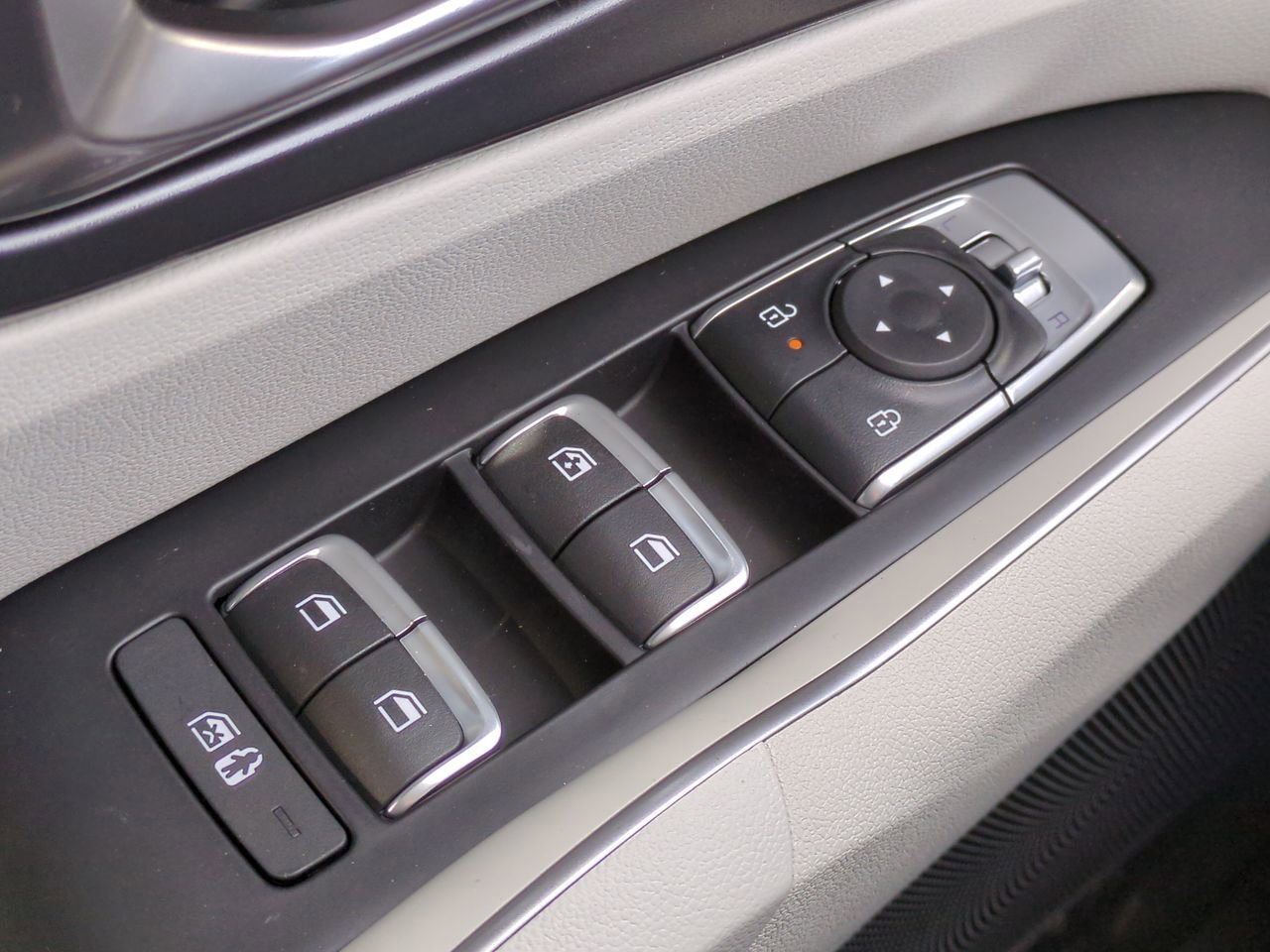 New 2026 Glacial White Pearl Kia S image 27