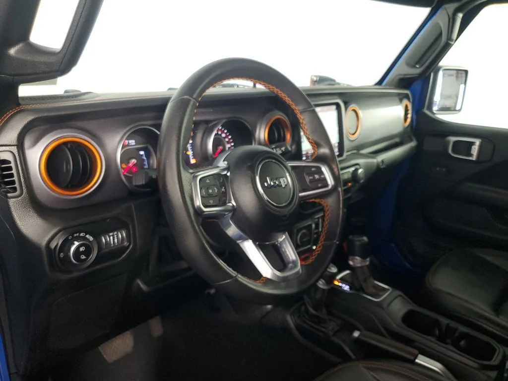 Used 2021 Blue Jeep Mojave image 12