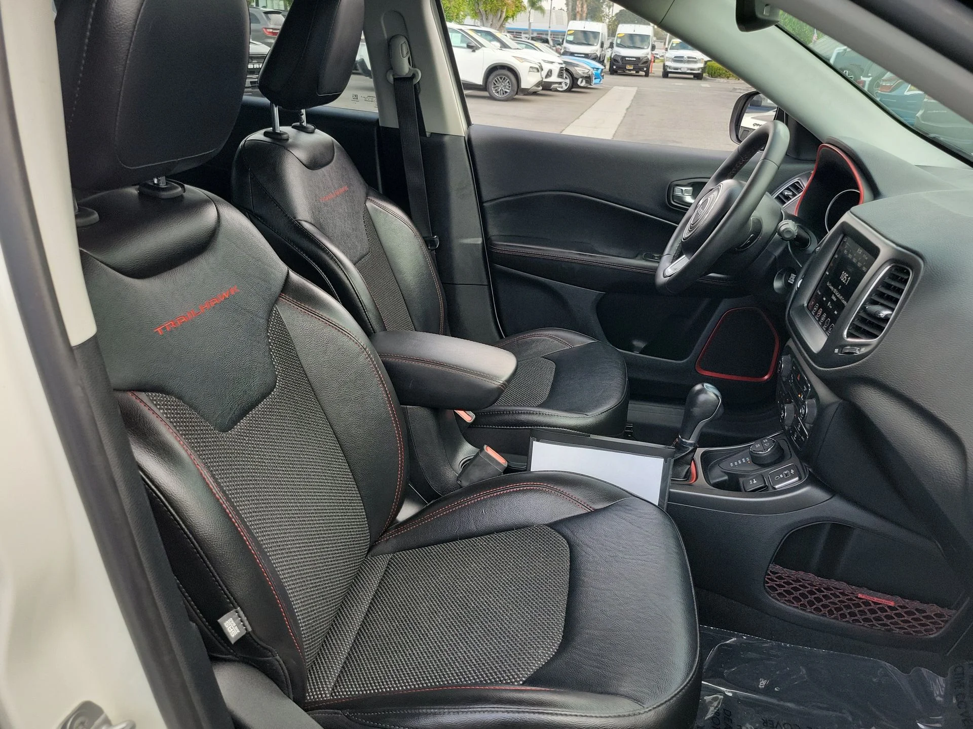 Used 2021 White Jeep Trailhawk image 20