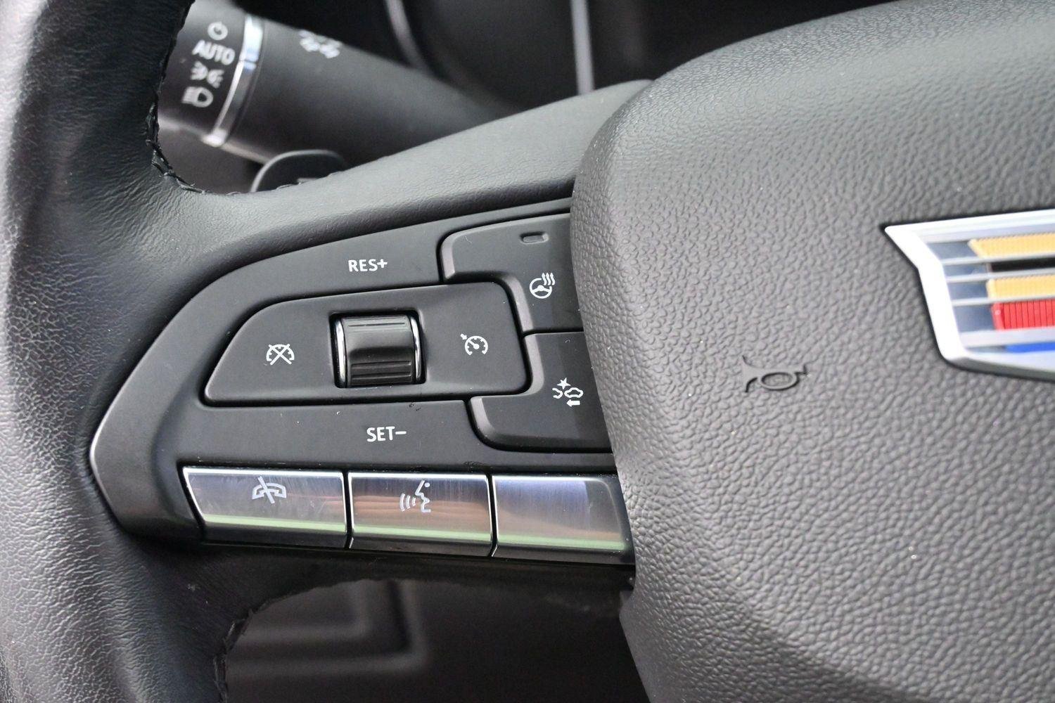 Used 2020 Radiant Silver Metallic Cadillac FWD Premium Luxury image 19