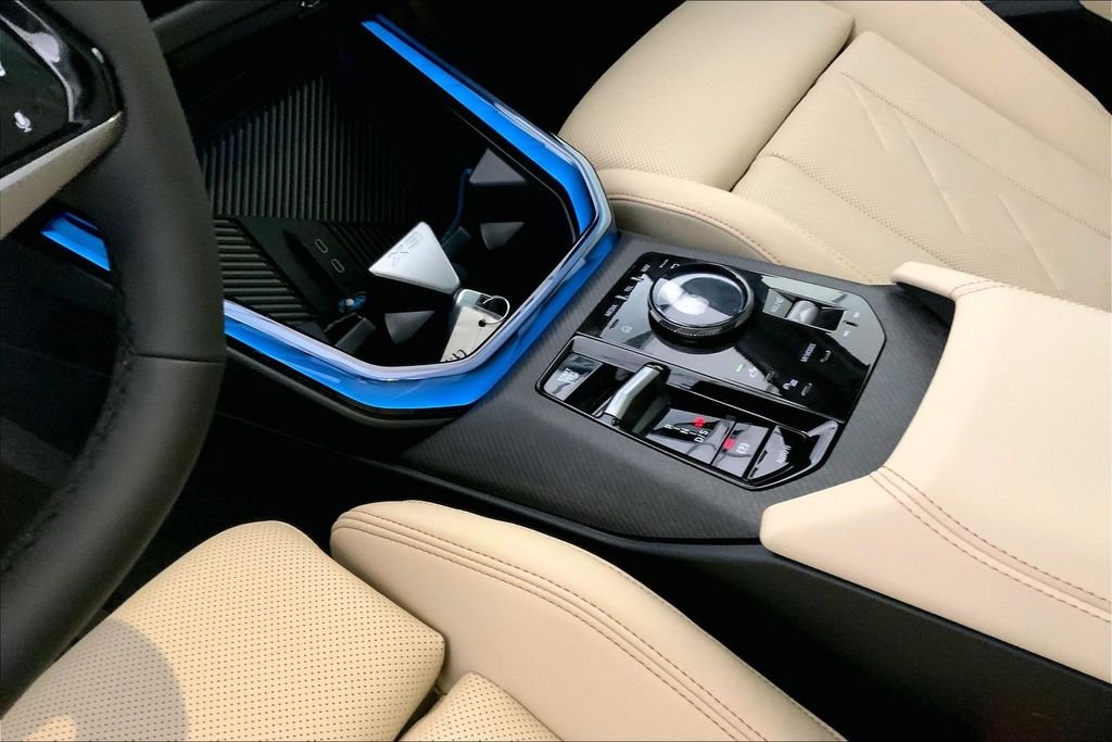 Used 2026 Dark Graphite Metallic BMW  image 6