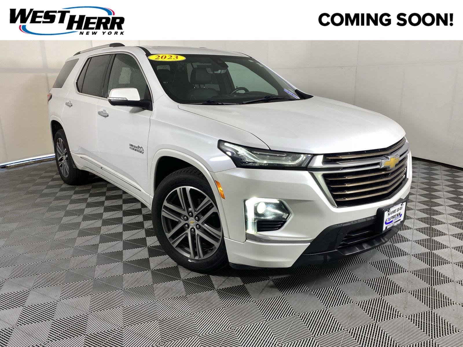 Used 2023 Iridescent Pearl Tricoat Chevrolet High Country image 1