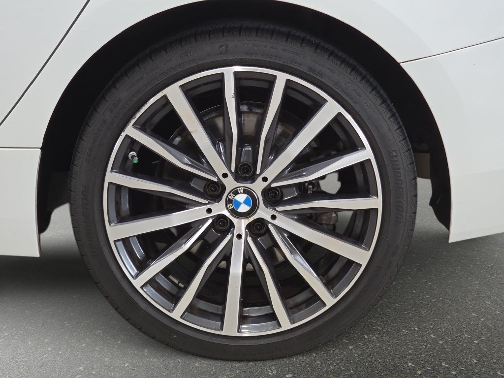 Used 2021 Alpine White BMW 228i image 30