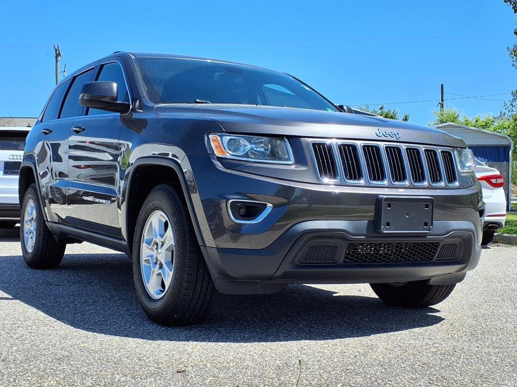 Used 2016 Jeep Grand Cherokee Laredo E with VIN 1C4RJFAGXGC317778 for sale in Mount Hope, WV