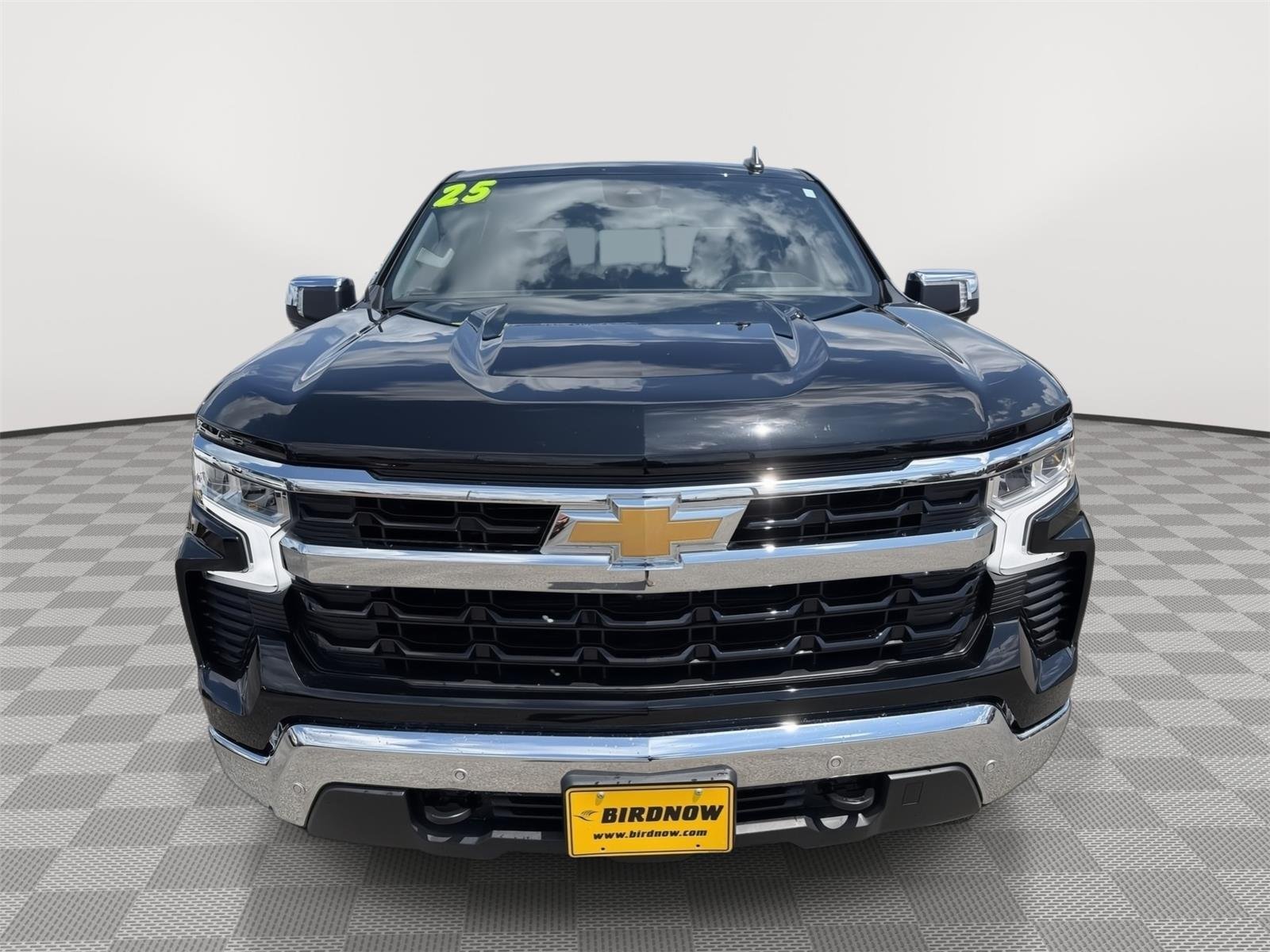 Used 2025 Black Chevrolet LT image 7