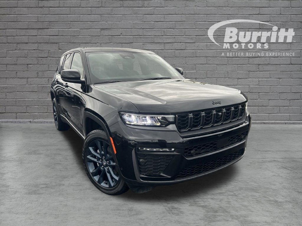 New 2026 Diamond Black Crystal Pearl-Coat Exterior Paint Jeep  image 1