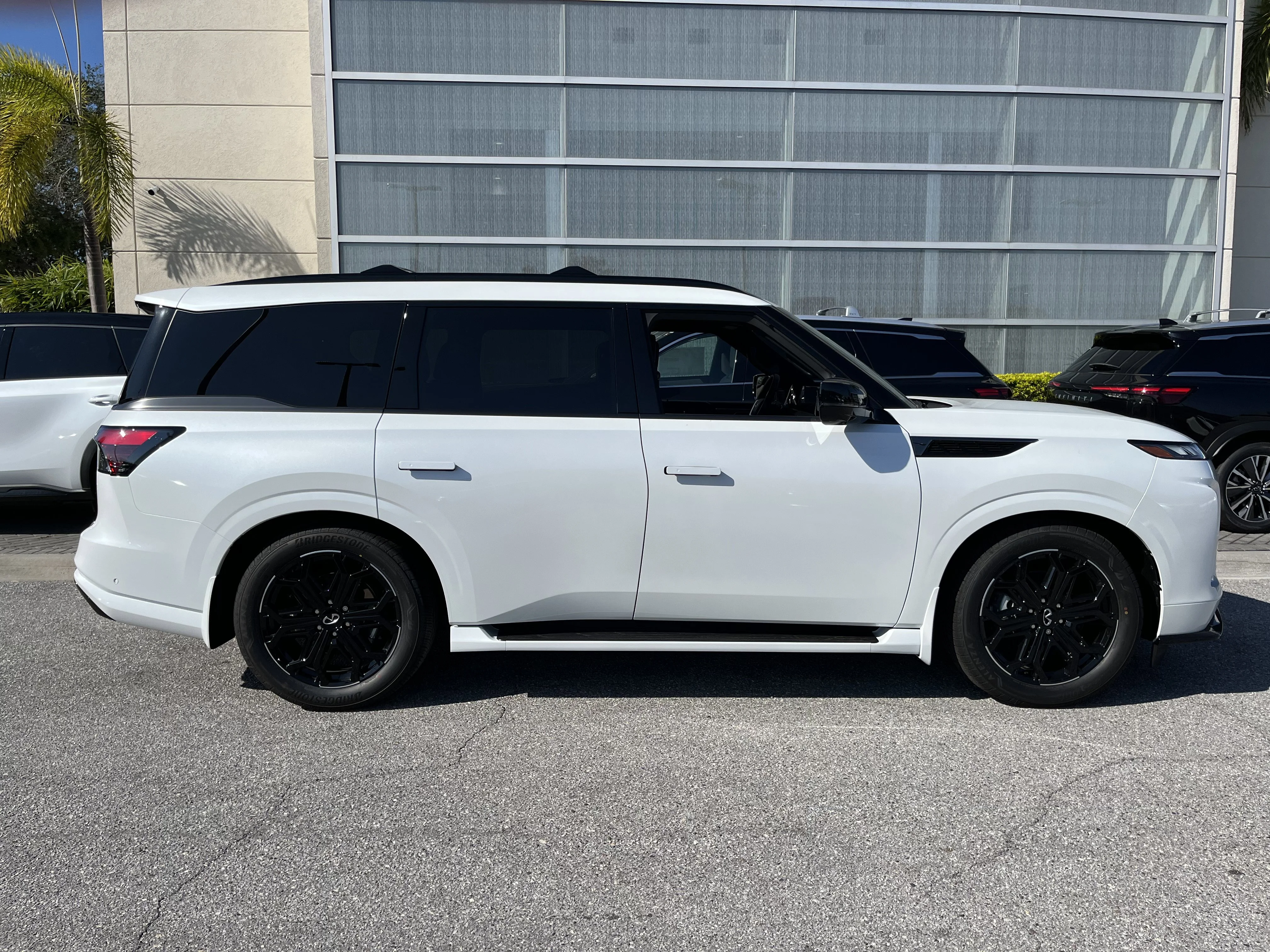 2026 INFINITI QX80 Sport - Photo 7
