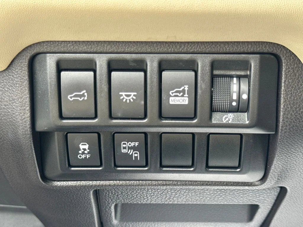 Used 2020 Cinnamon Brown Pearl Subaru Touring image 37