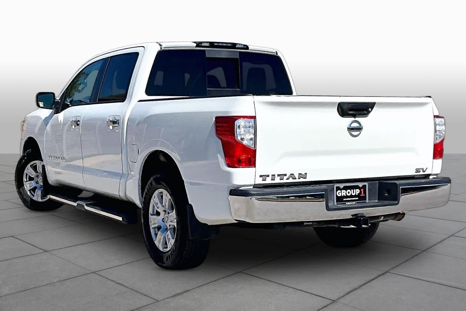Used 2019 Glacier White Nissan SV image 12