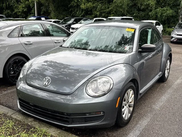 Used 2016 Silver Volkswagen 1.8T Classic image 3